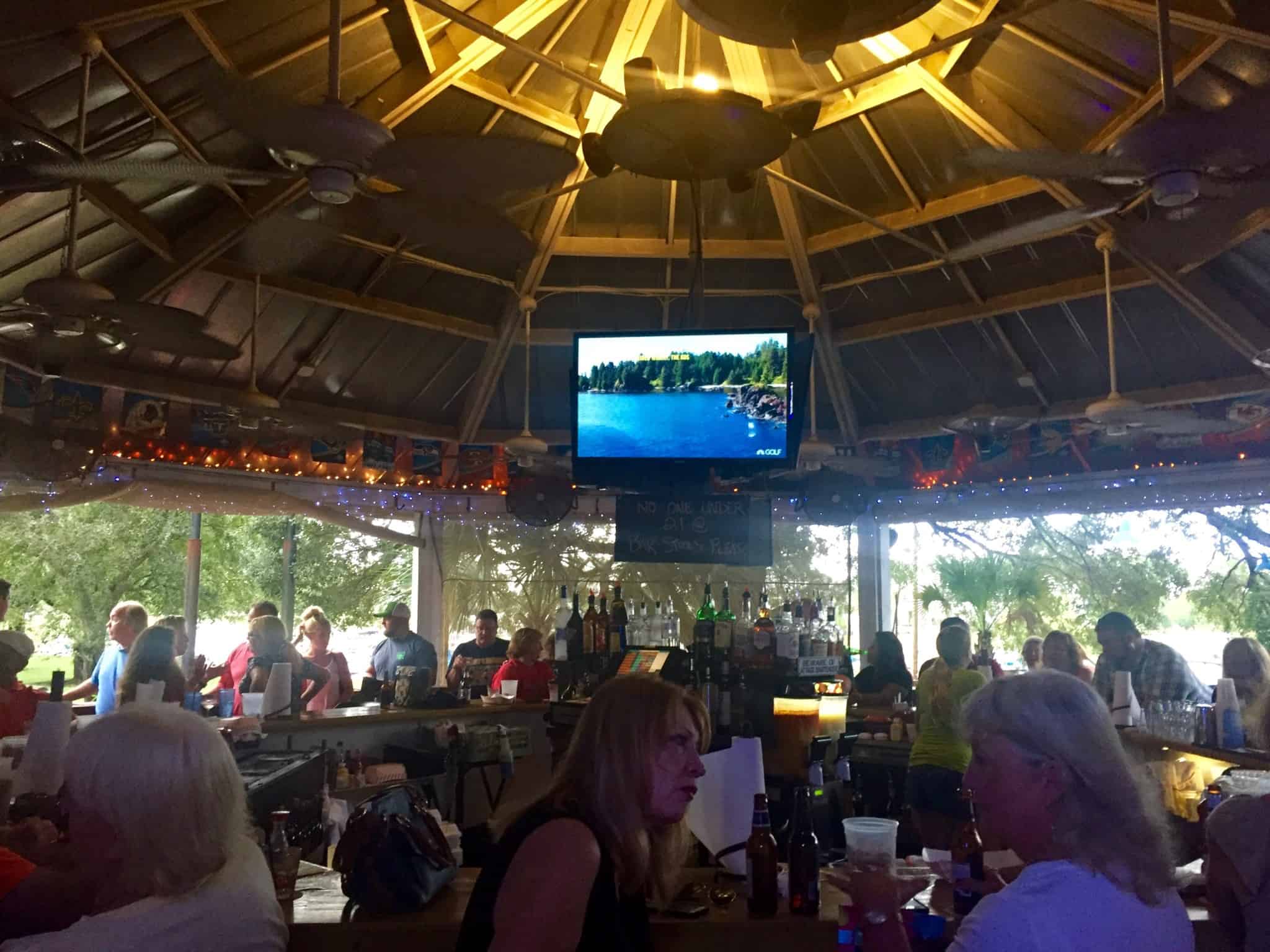 6 Must-Eat Myrtle Beach Restaurants | Cuts and Crumbles